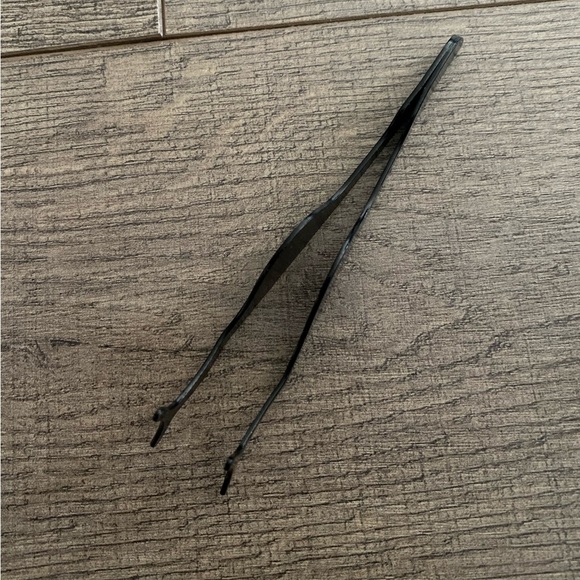 Free ‼️ False Eyelash Applicator​ - Picture 2 of 2